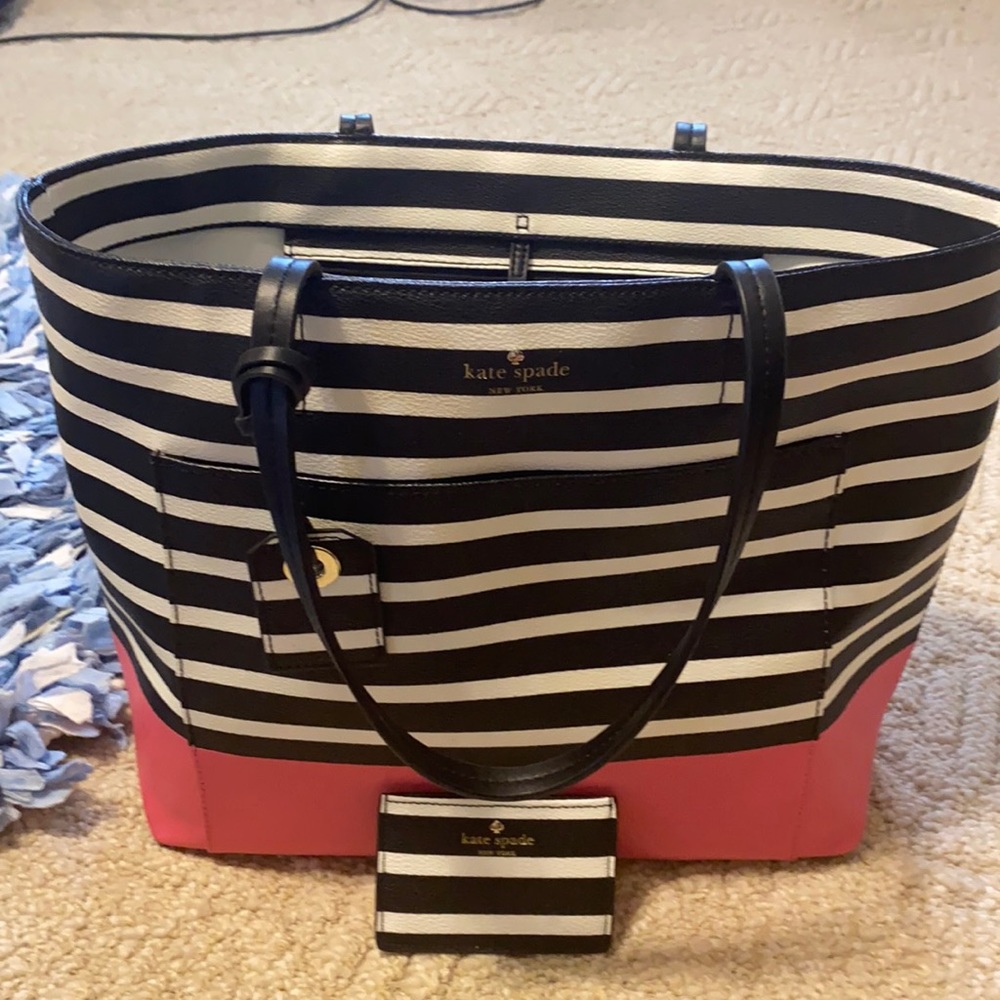 Kate Spade purse with card holder
